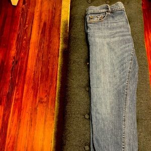 Ann Taylor Girlfriend Jeans, excellent condition.